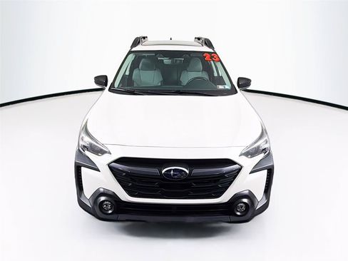 Used 2023 Subaru Outback Premium AWD/4WD image 13