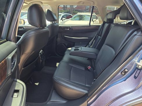 Used 2015 Subaru Outback 2.5i Limited AWD/4WD image 23