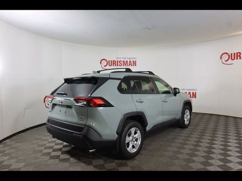 Used 2019 Toyota RAV4 XLE w/ Convenience Package AWD/4WD image 11