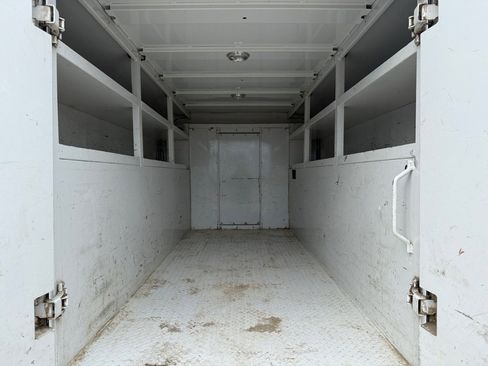 Used 2019 RAM ProMaster 3500 w/ Interior Convenience Group image 27