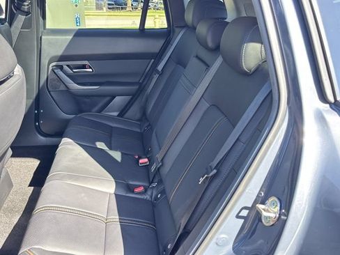 Used 2025 MAZDA CX-50 AWD 2.5 S w/ Premium Plus Pkg image 15