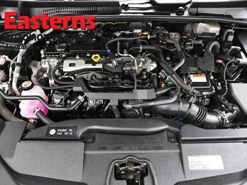 Used 2023 Toyota Prius LE FWD image 7