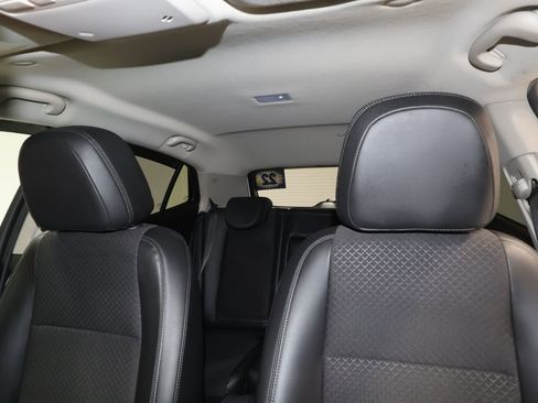 Used 2022 Buick Encore Preferred w/ Safety Package image 17