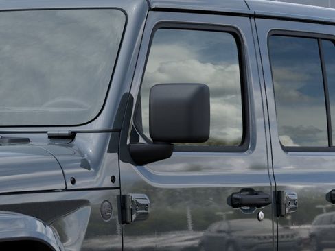New 2026 Jeep Wrangler Unlimited Sahara w/ Safety Group AWD/4WD image 38