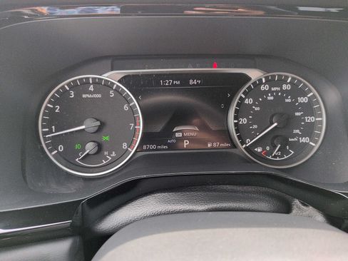 Used 2026 Nissan Pathfinder Rock Creek w/ Rock Creek Premium Package AWD/4WD image 18