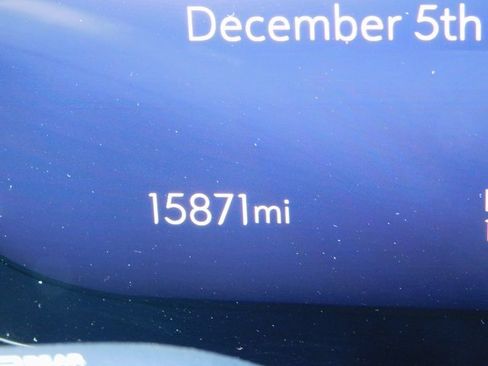 Certified 2025 Buick Envision Sport Touring image 31