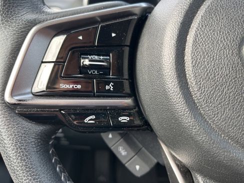 Used 2019 Subaru Outback 2.5i Touring image 13