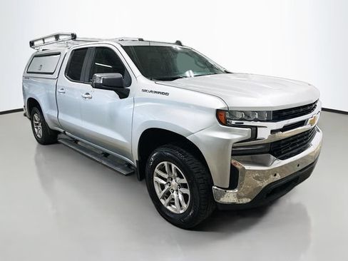 Used 2020 Chevrolet Silverado 1500 LT w/ All-Star Edition AWD/4WD image 3