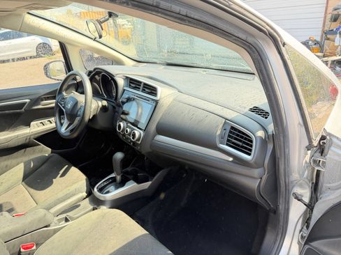 Used 2016 Honda Fit EX image 16
