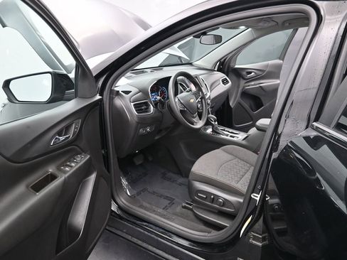 Used 2023 Chevrolet Equinox LT image 13