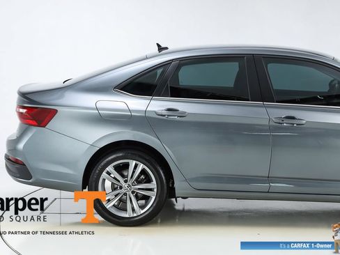 Certified 2023 Volkswagen Jetta SE FWD image 46