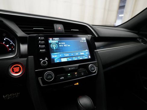 Used 2020 Honda Civic Sport image 6