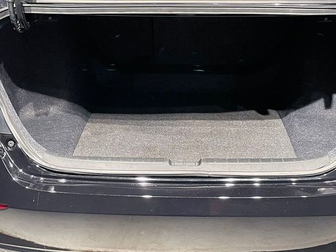 Used 2018 Honda Accord Sport image 5