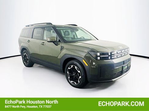 Used 2025 Hyundai Santa Fe SEL FWD image 1