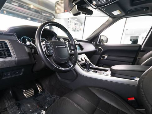 Used 2017 Land Rover Range Rover Sport HSE Dynamic AWD/4WD image 4