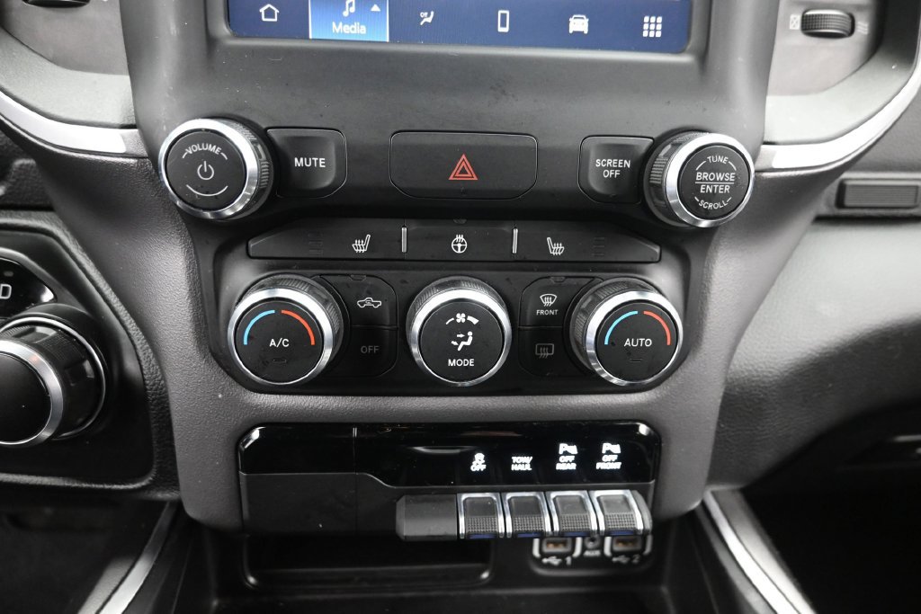 Used 2022 RAM 1500 Big Horn AWD/4WD image 20