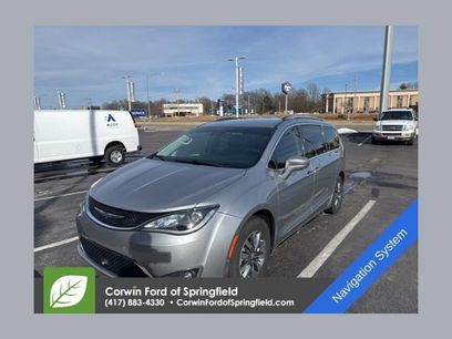 Used 2020 Chrysler Pacifica Touring-L Plus