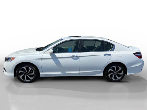 Used 2017 Honda Accord EX-L image 2