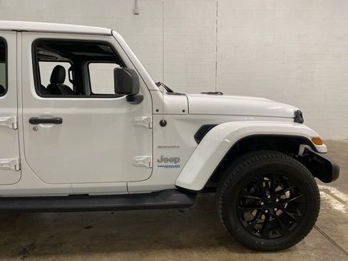 Used 2021 Jeep Wrangler Unlimited Sahara w/ Cold Weather Group image 96