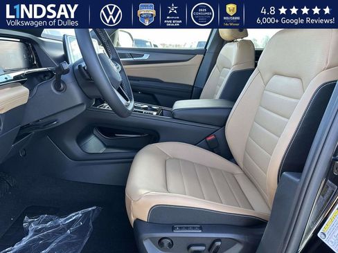 New 2026 Volkswagen Atlas Cross Sport SEL image 8