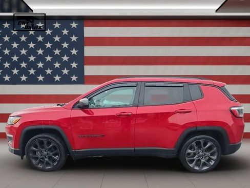 Used 2021 Jeep Compass Latitude FWD image 8