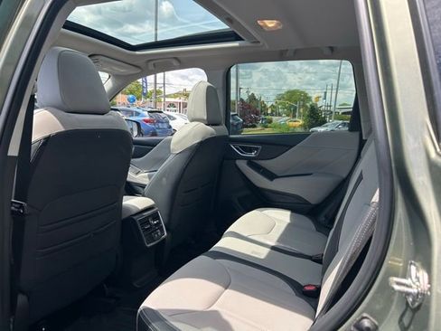 Used 2020 Subaru Forester Limited AWD/4WD image 12