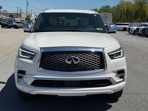 Certified 2024 INFINITI QX80 Sensory w/ Cargo Package AWD/4WD image 2