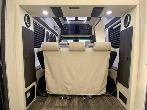 Used 2026 Mercedes-Benz Sprinter 2500 image 18