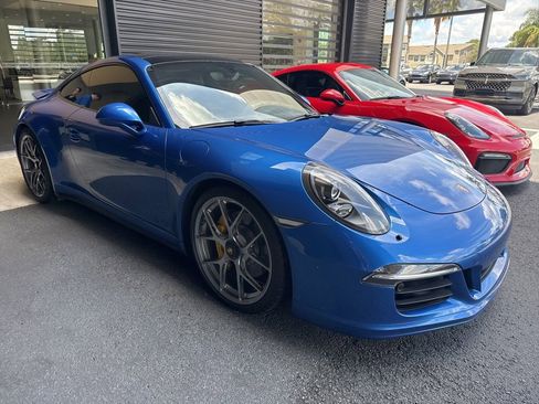 Certified 2016 Porsche 911 Carrera GTS RWD image 4