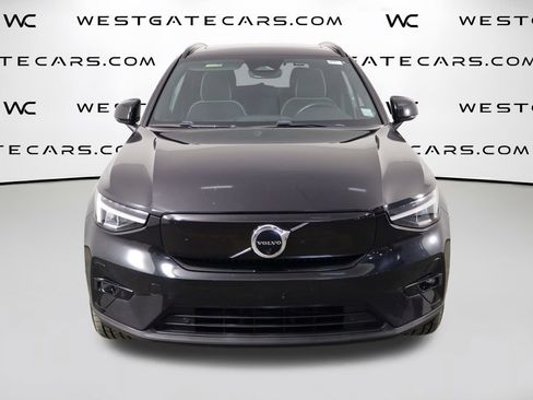 Used 2023 Volvo XC40 Recharge Plus AWD/4WD image 2
