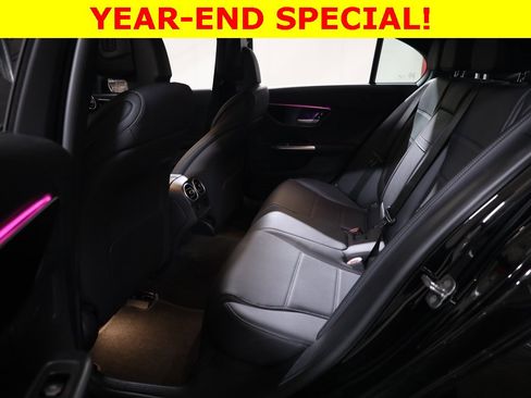 Used 2025 Mercedes-Benz C 300 4MATIC Sedan image 28