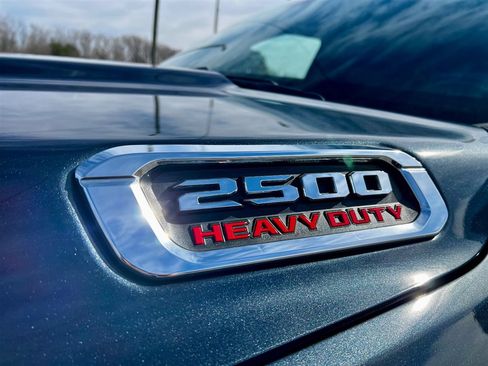 Used 2019 RAM 2500 Laramie image 15