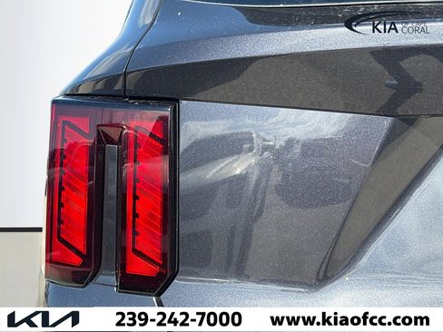 New 2026 Kia Sorento LX image 10