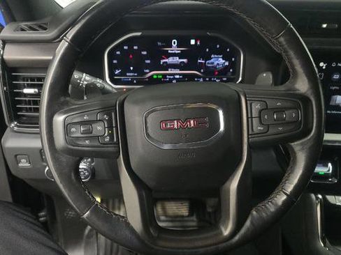 Used 2022 GMC Sierra 1500 AT4 w/ AT4 Premium Package image 8