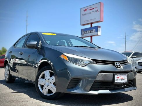 Used 2014 Toyota Corolla LE FWD image 1