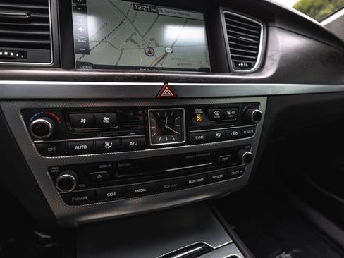 Used 2019 Genesis G80 5.0 Ultimate RWD image 15