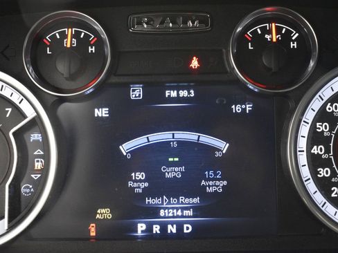 Certified 2017 RAM 1500 Laramie w/ Convenience Group image 49