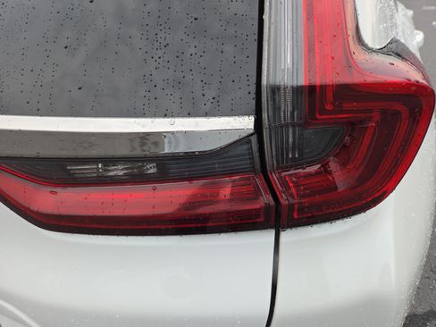 Used 2020 Honda CR-V Touring image 14