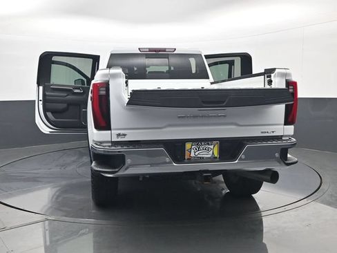 Certified 2024 GMC Sierra 2500 SLT w/ SLT Premium Package AWD/4WD image 32