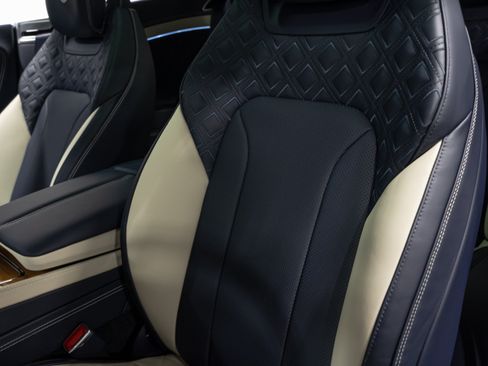 Used 2024 Bentley Continental GT V8 AWD/4WD image 40