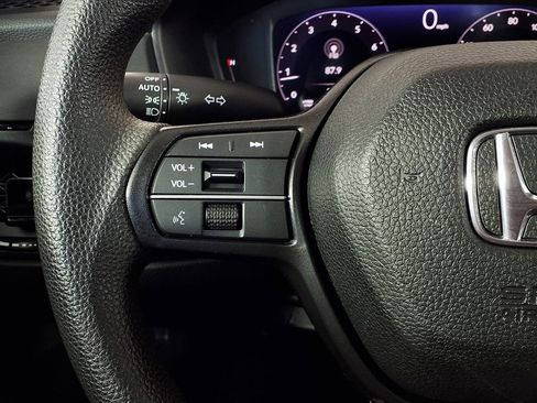 Used 2023 Honda Accord LX image 19