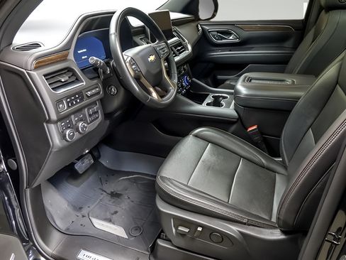 Used 2023 Chevrolet Tahoe High Country w/ Premium Package AWD/4WD image 10