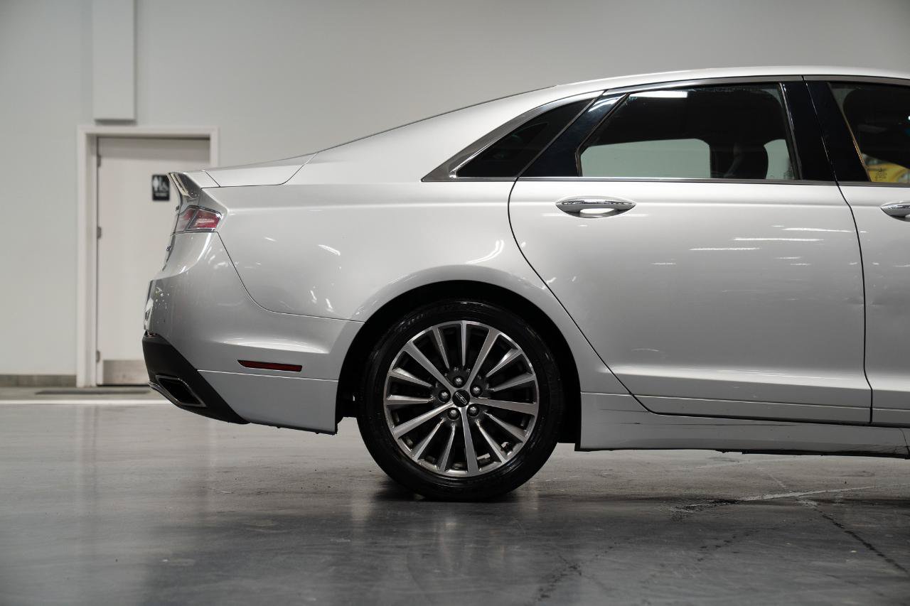 Used 2018 Lincoln MKZ Select w/ Select Plus Package FWD image 12