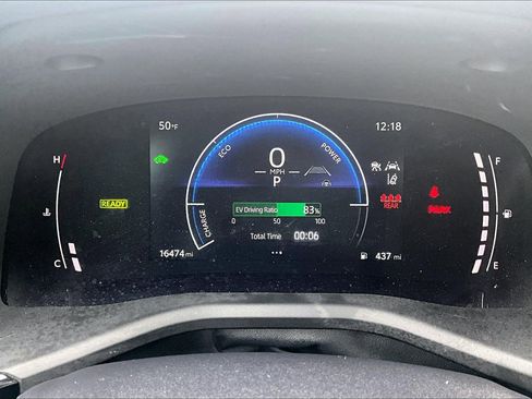 Used 2025 Toyota Camry SE image 19