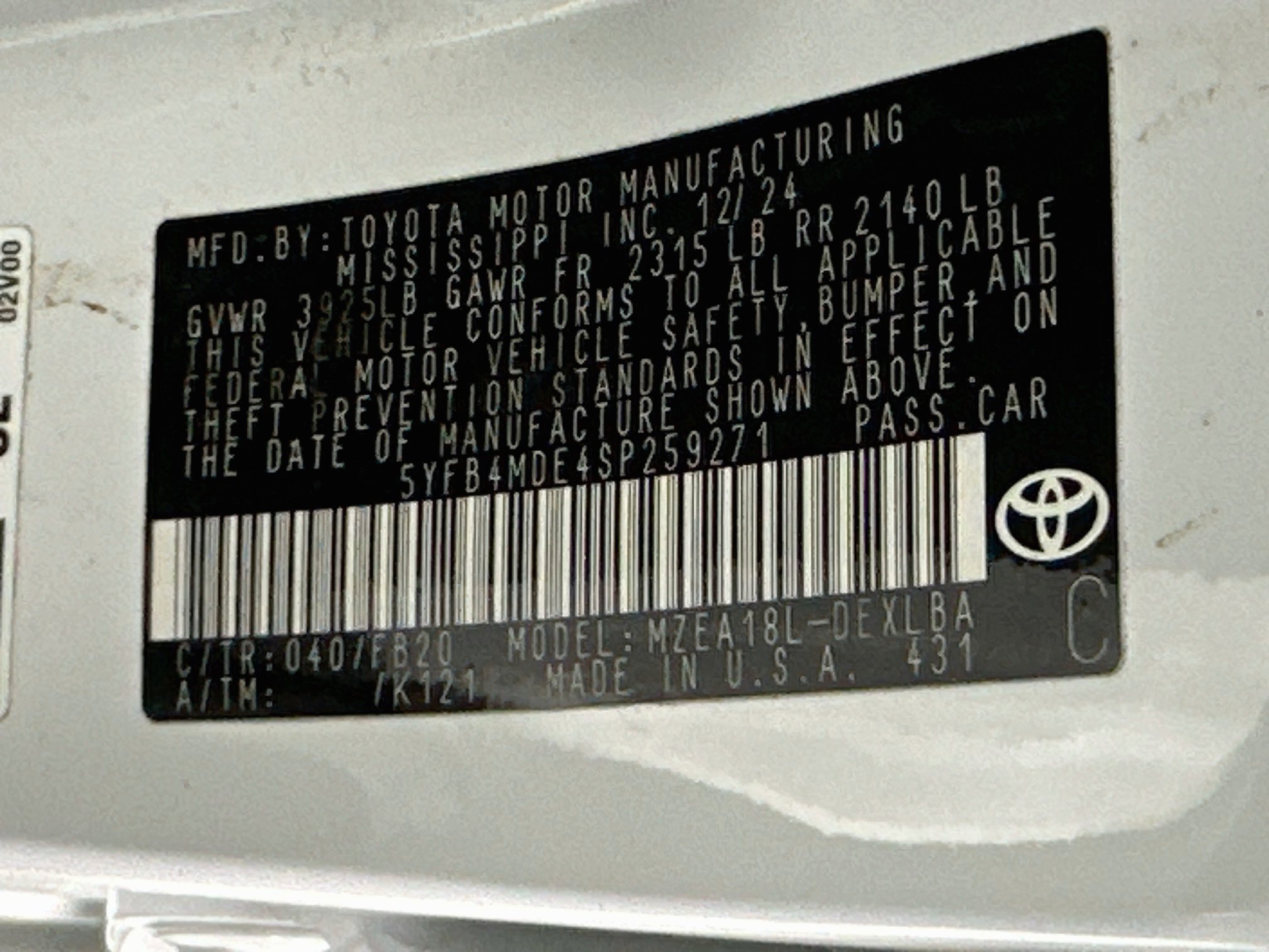 Used 2025 Toyota Corolla LE FWD image 12