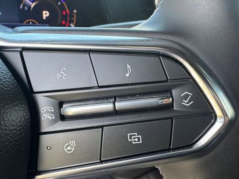 Used 2025 Chevrolet Tahoe High Country AWD/4WD image 8