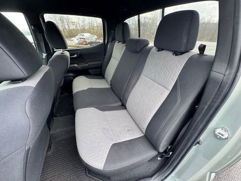 Certified 2022 Toyota Tacoma TRD Sport w/ Technology Package image 12