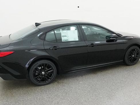 New 2026 Toyota Camry SE FWD image 13