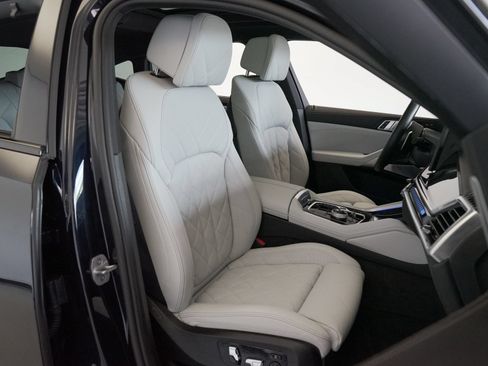 Used 2026 BMW X6 M60i w/ Executive Package AWD/4WD image 4