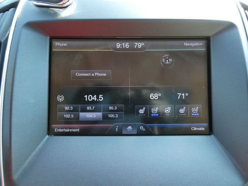 Used 2015 Ford Edge Titanium w/ Equipment Group 301A AWD/4WD image 32